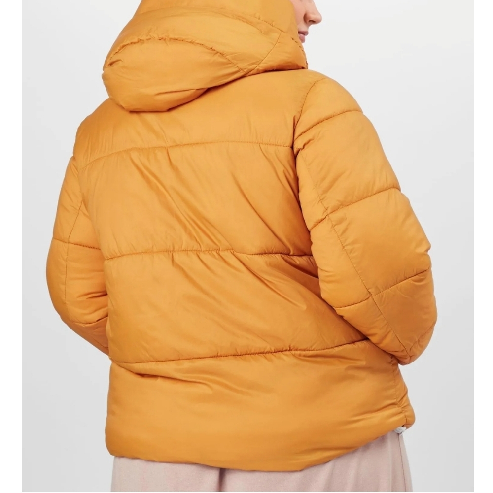 Vero Moda Curve 'Upsala' Winter Jacket - Picture 2 of 11